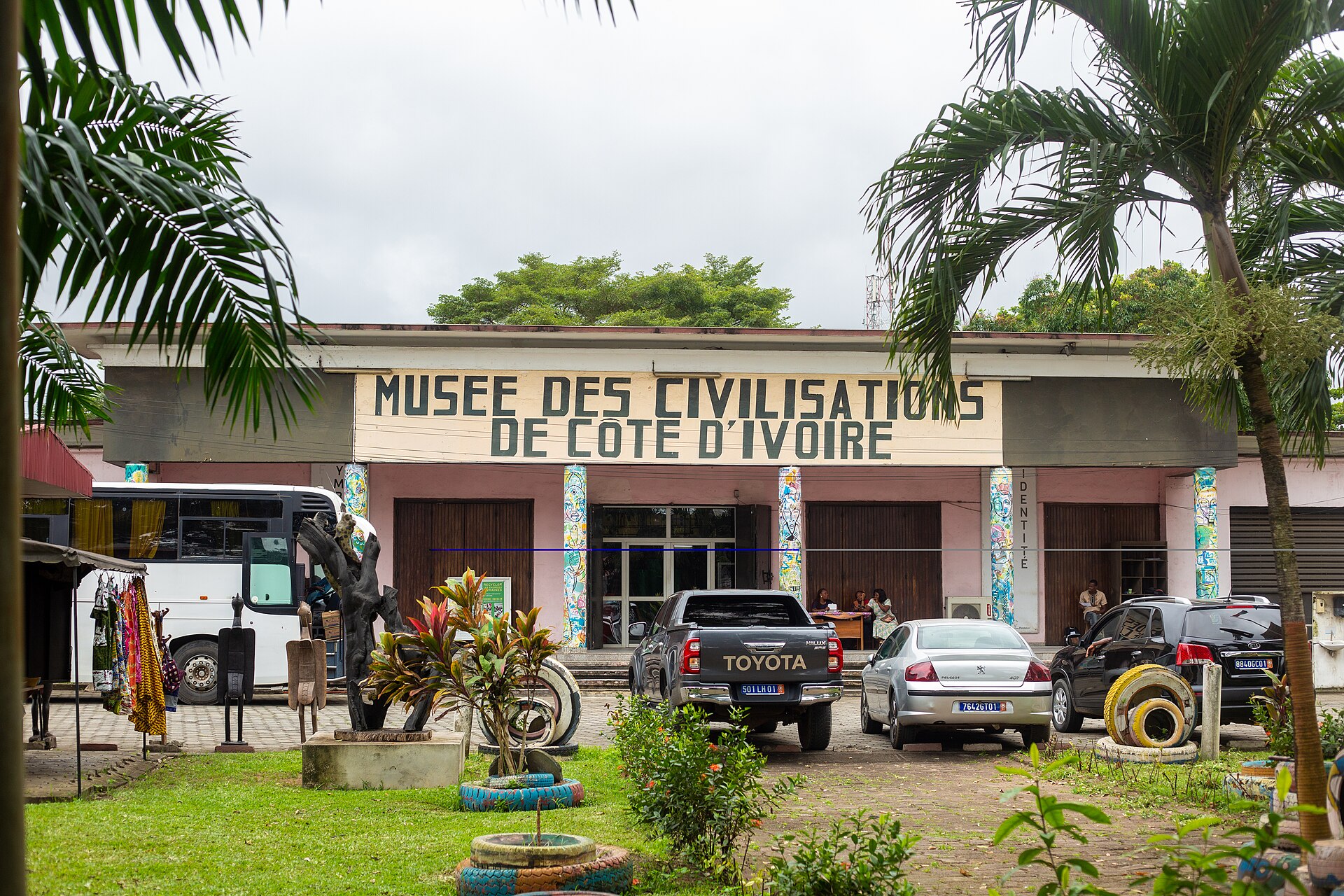 Abidjan — Wikimedia Commons (Wikipedia summary) photo
