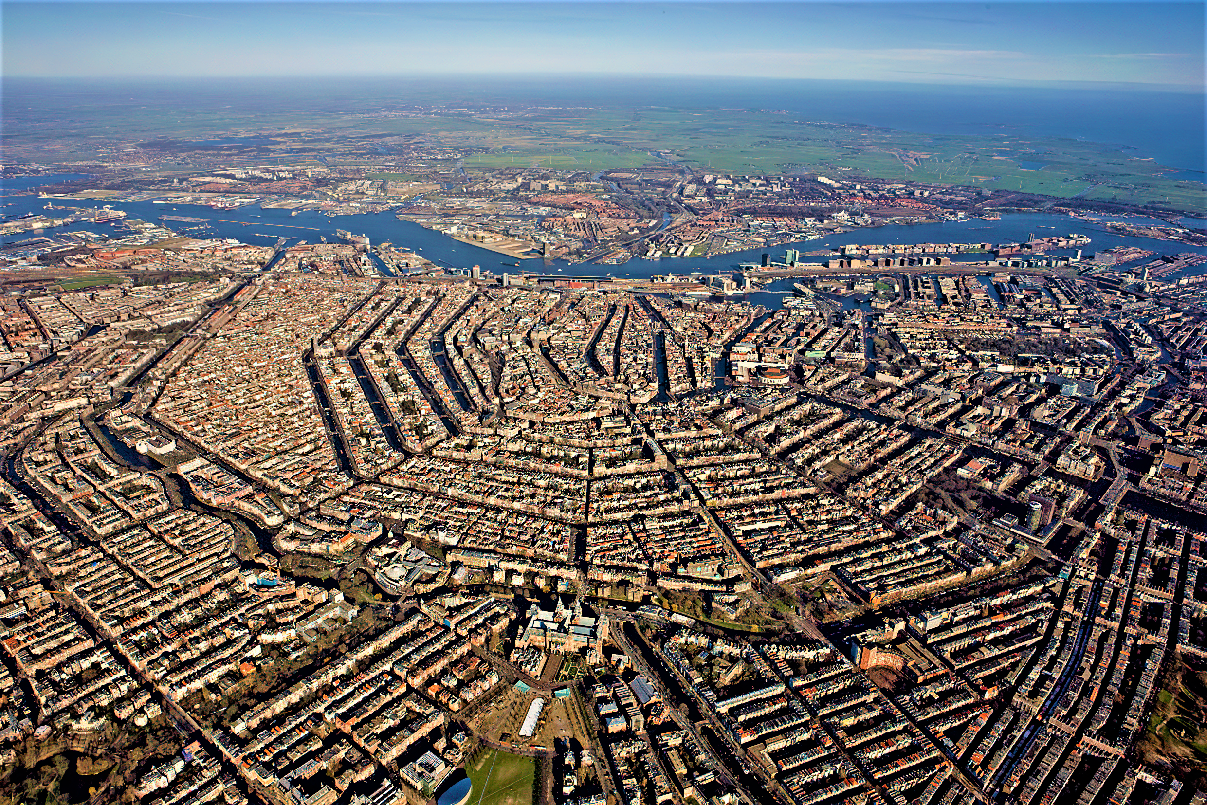 Amsterdam — Wikimedia Commons photo