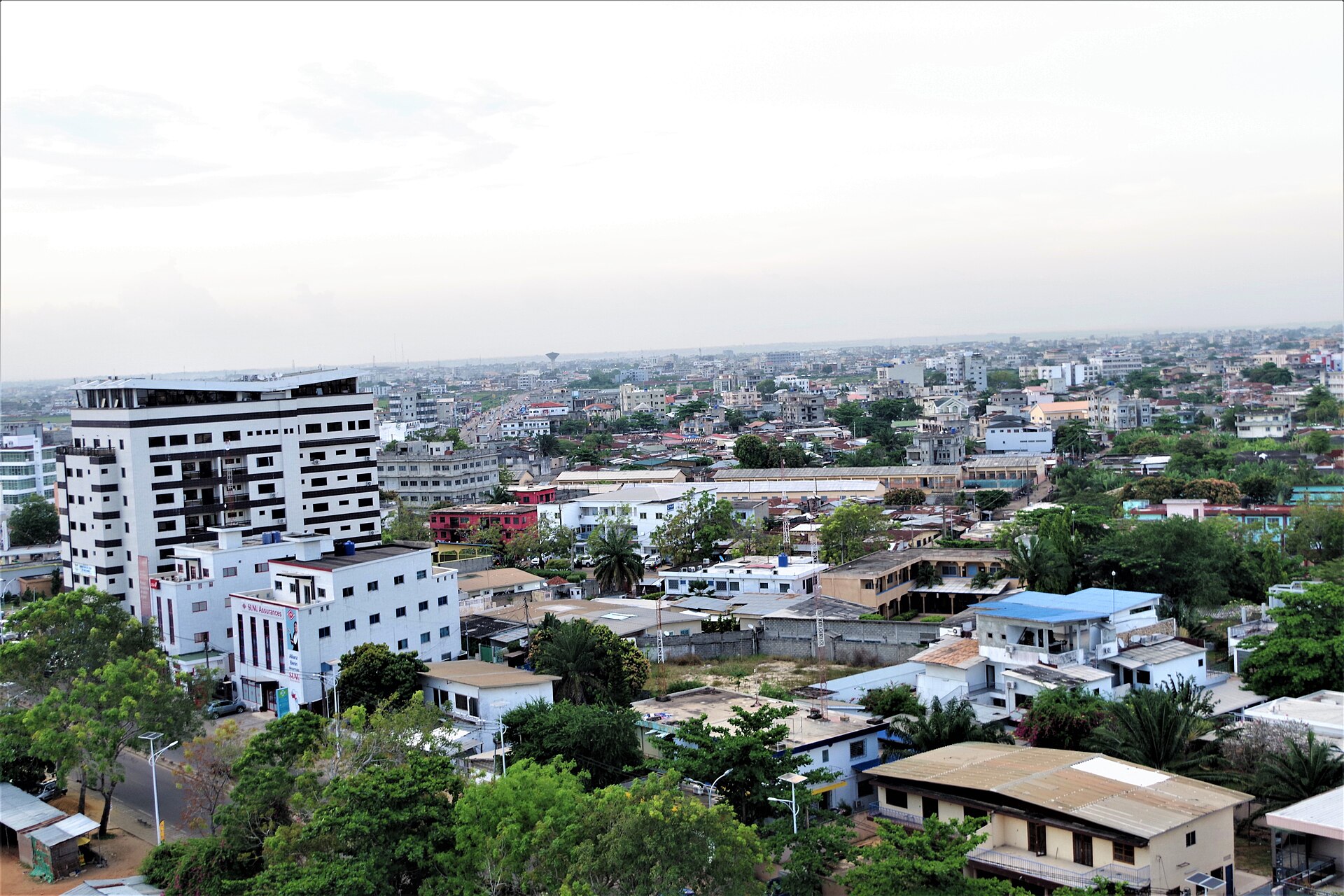 Cotonou — Wikimedia Commons (Wikipedia summary) photo