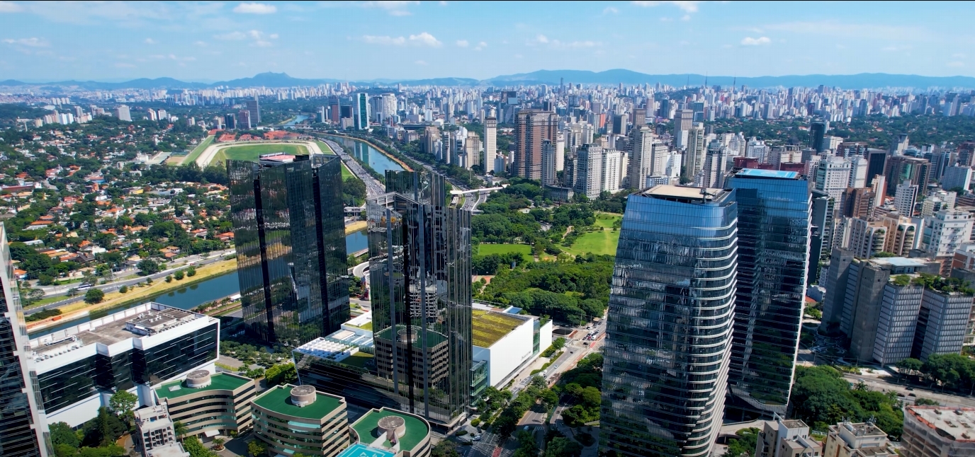 Sao Paulo — Wikimedia Commons (Wikipedia summary image) photo