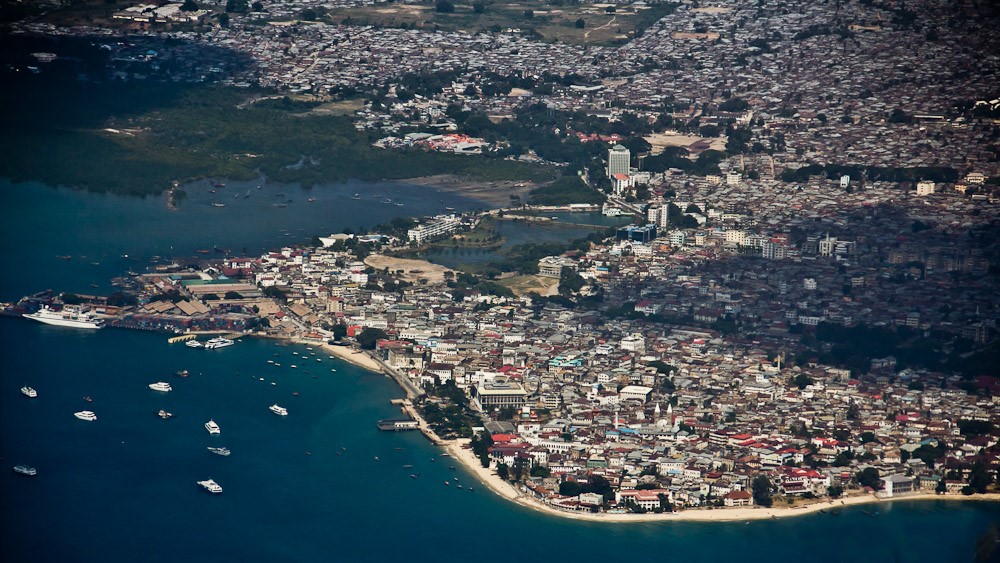 Zanzibar — Wikimedia Commons (Wikipedia skyline article) photo